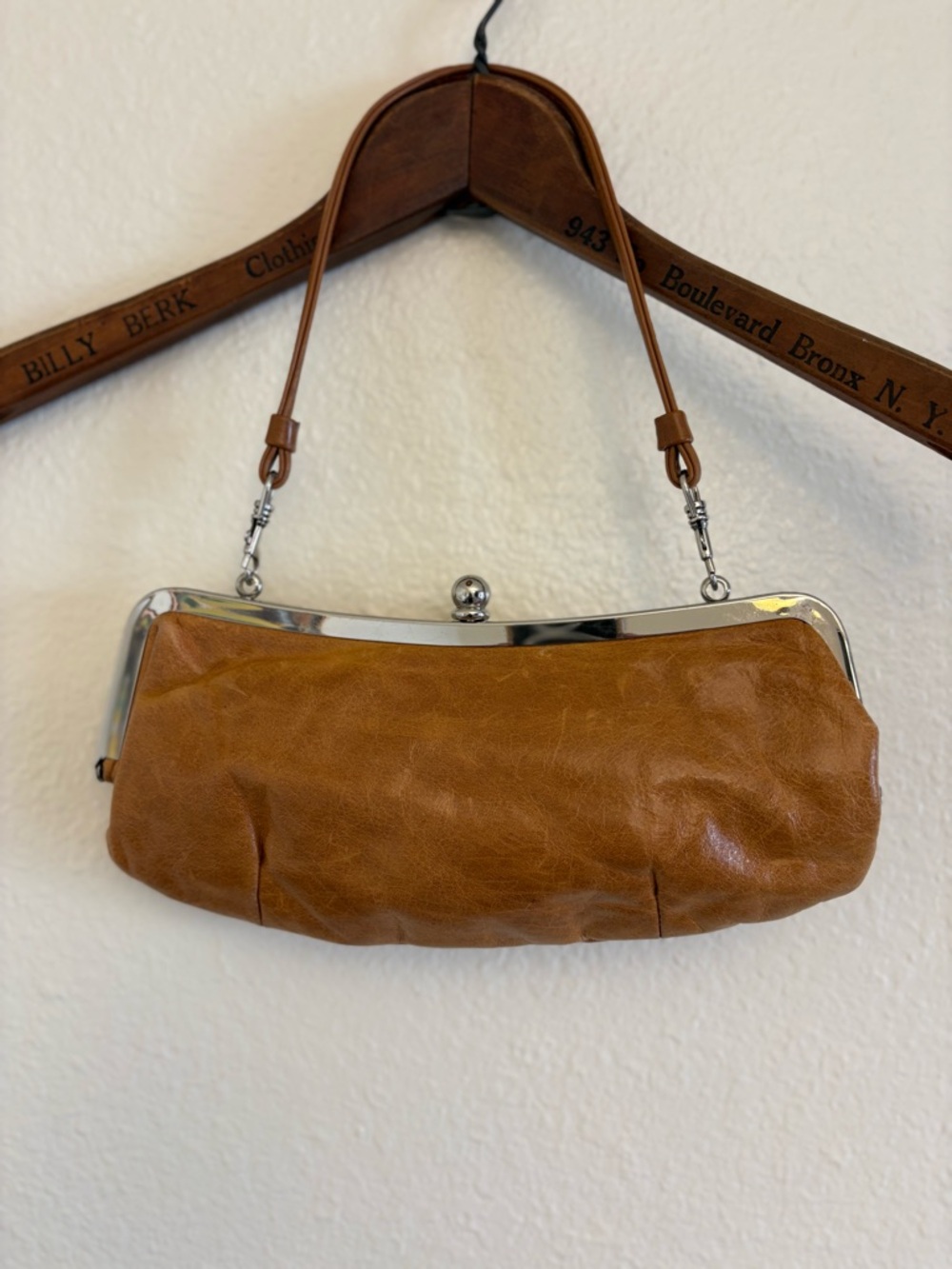 EGO Tan Faux Leather Kiss Lock Clutch Shoulder Bag Silver Frame Vintage Style